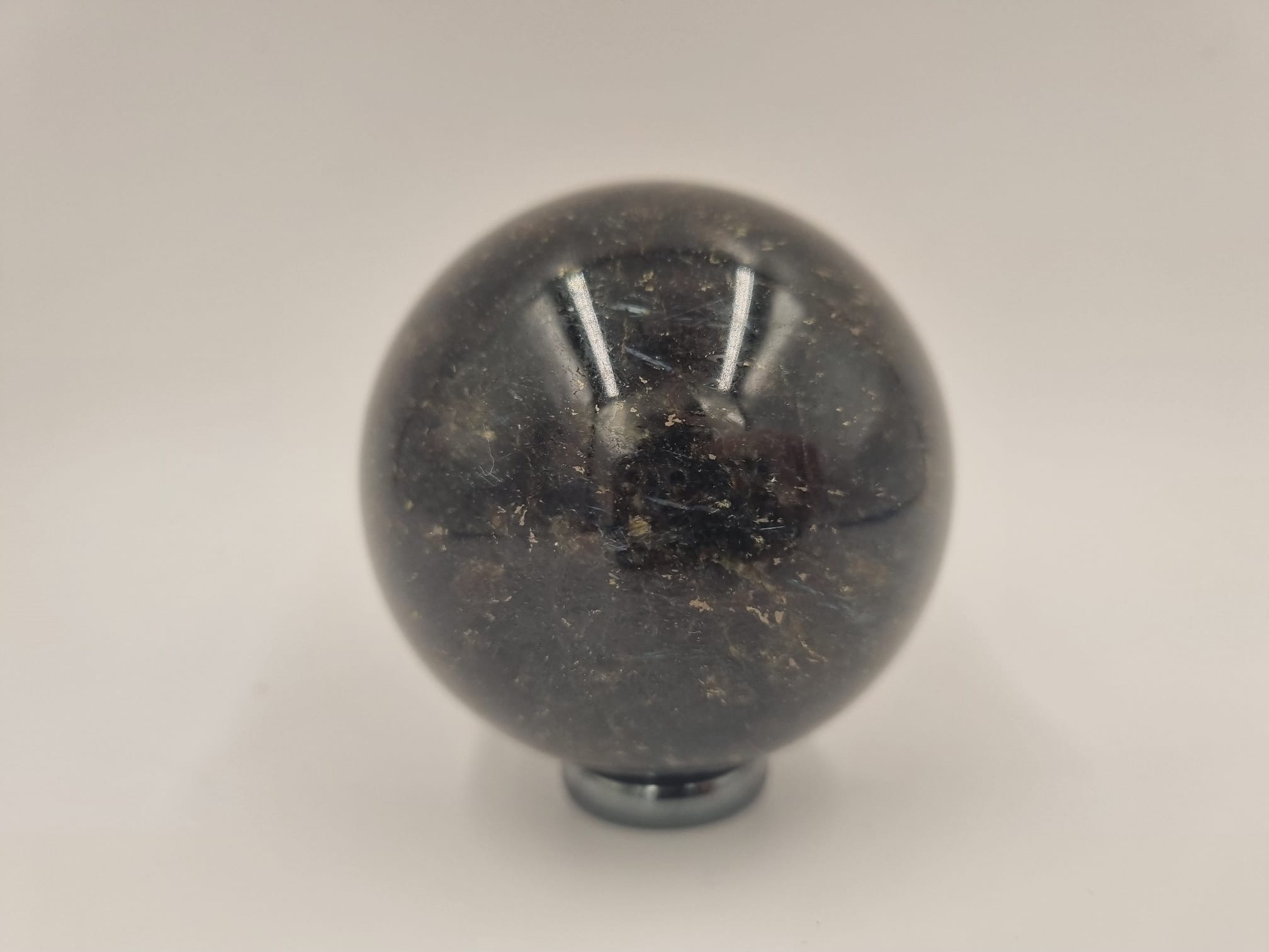 Biotite Ham Taş Küre 380gr