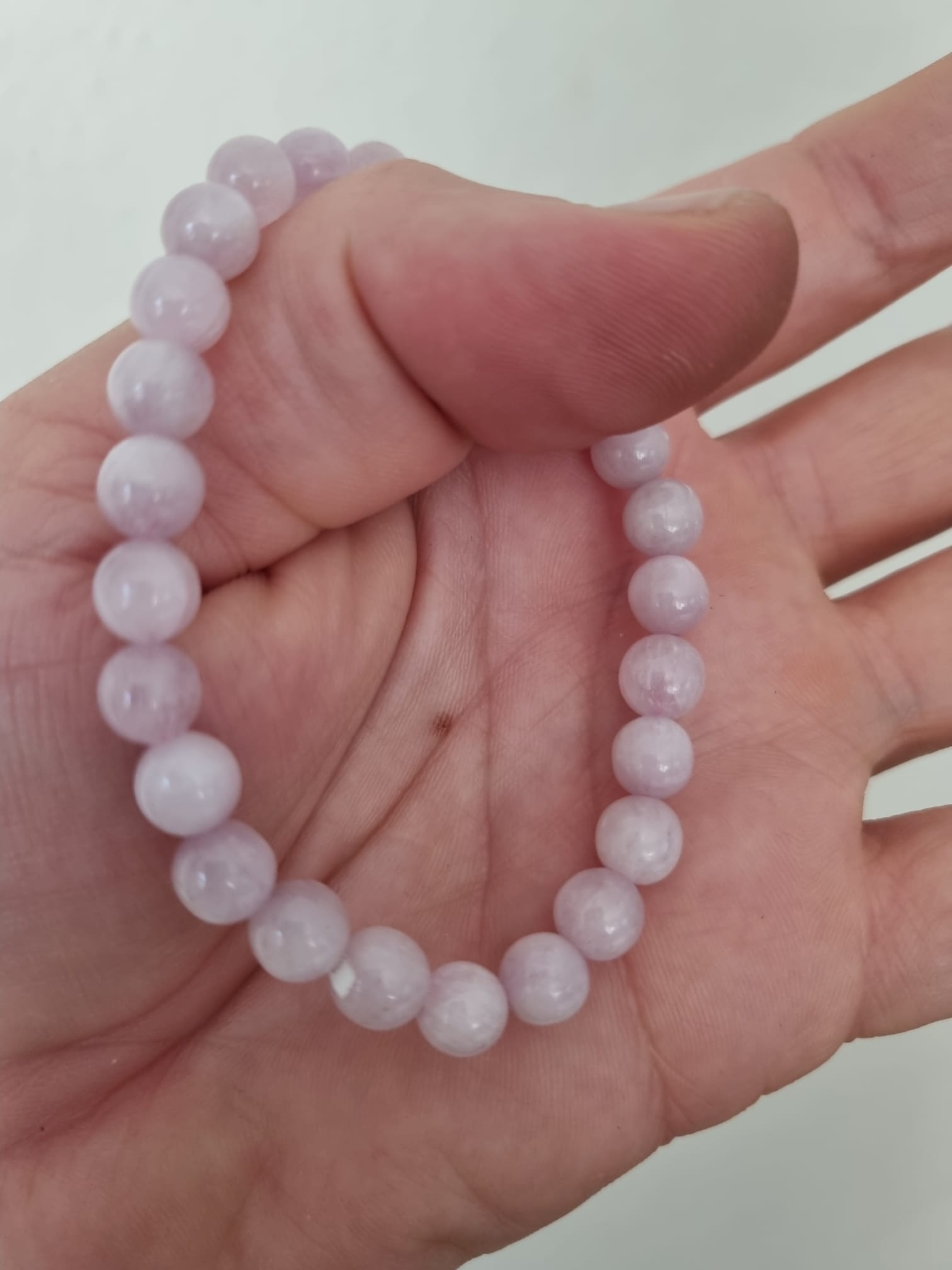 Doğal Kunzit Taşı Bileklik – 6-7 mm