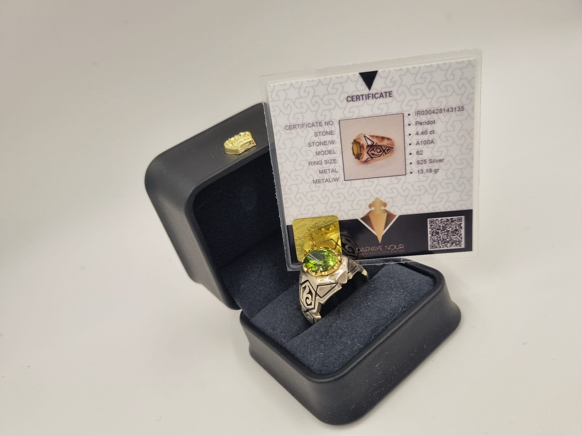 Peridot Özel Tasarım Gümüş Yüzük