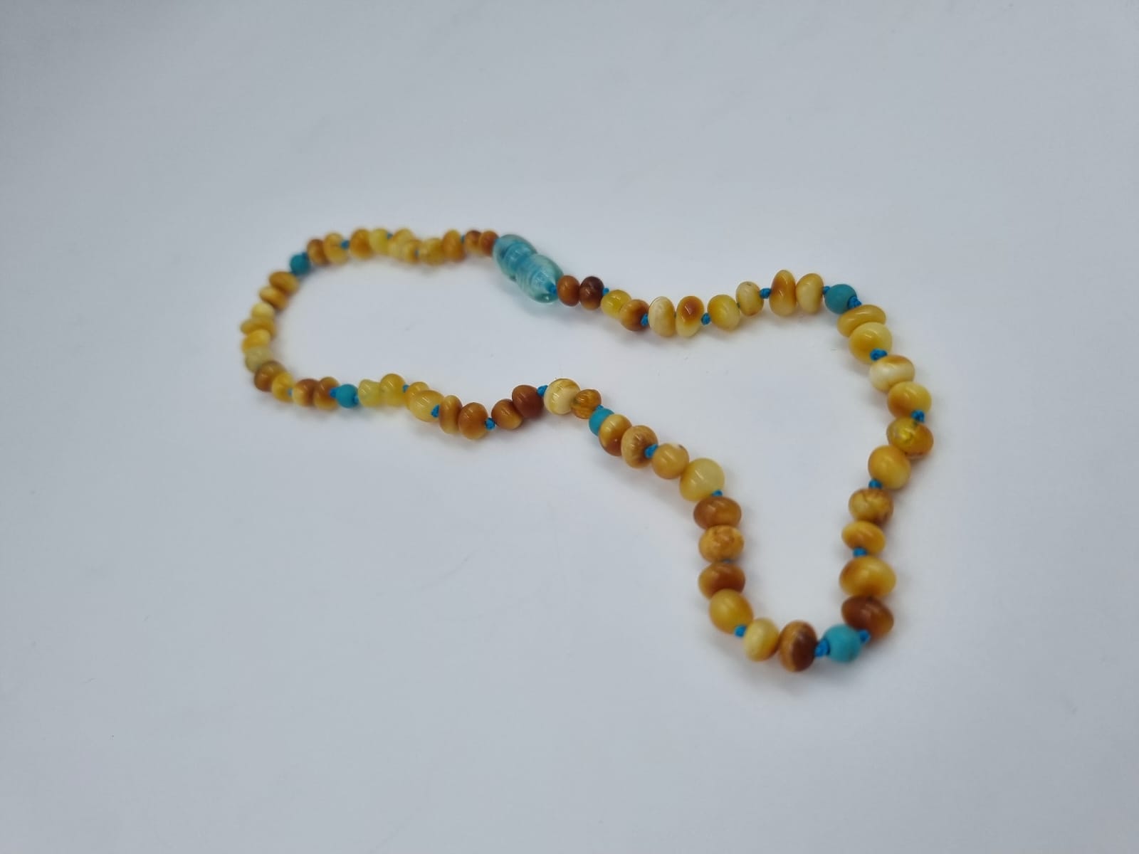 Turkuazlı Kehribar Bebek Kolye 33cm