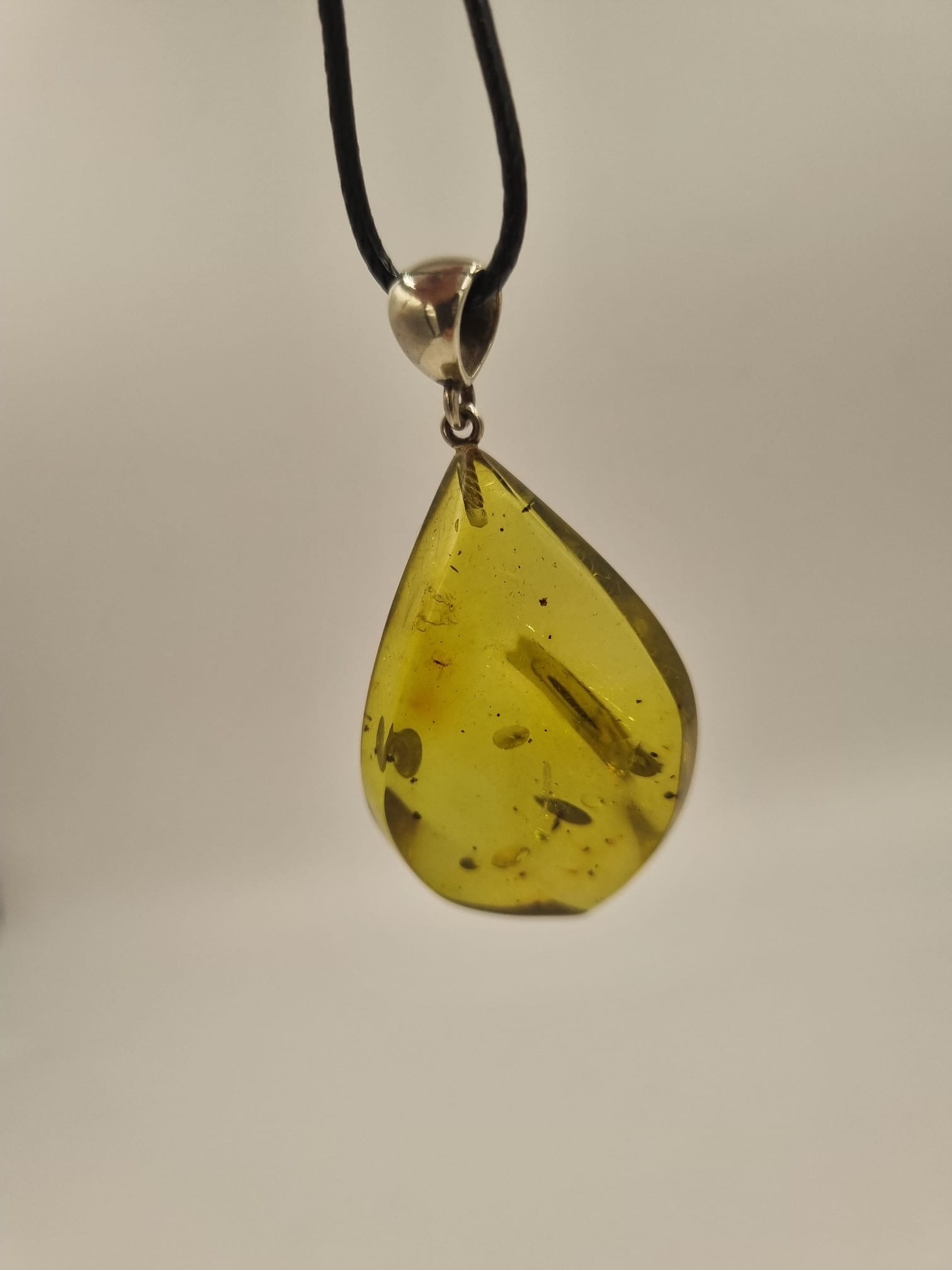 Yeşil Kehribar Kolye Ucu