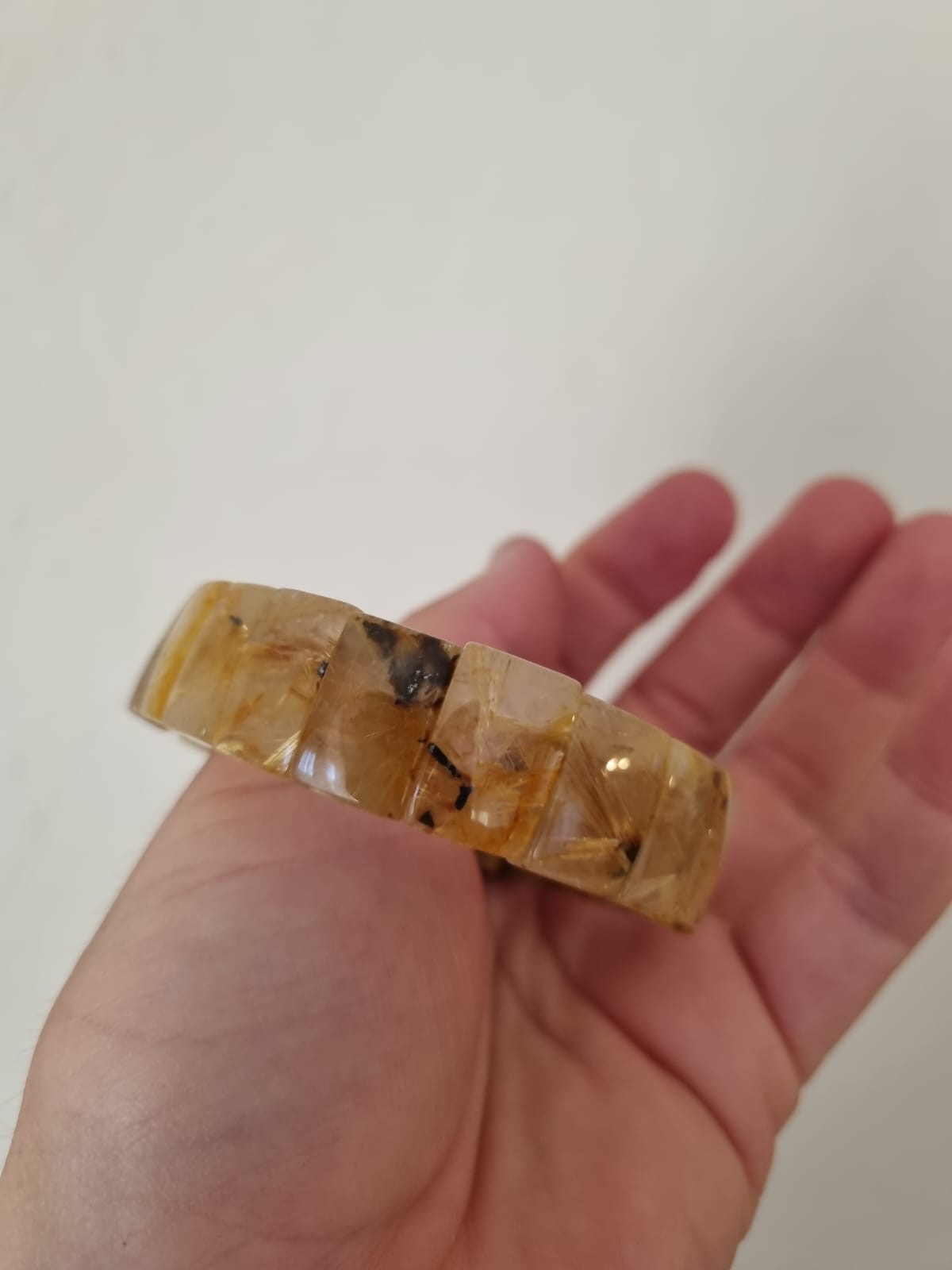 Golden Healer Bileklik – Fosilli Özel Kesim