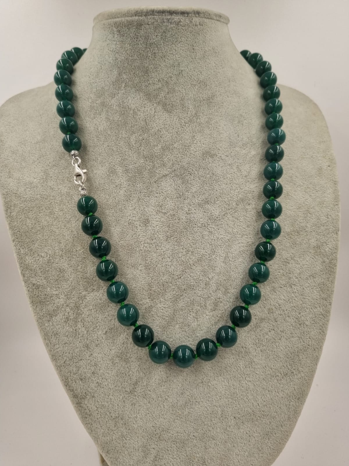 YEŞİL AGATE KOLYE — Doğanın Kalbi, Dengenin Taşı