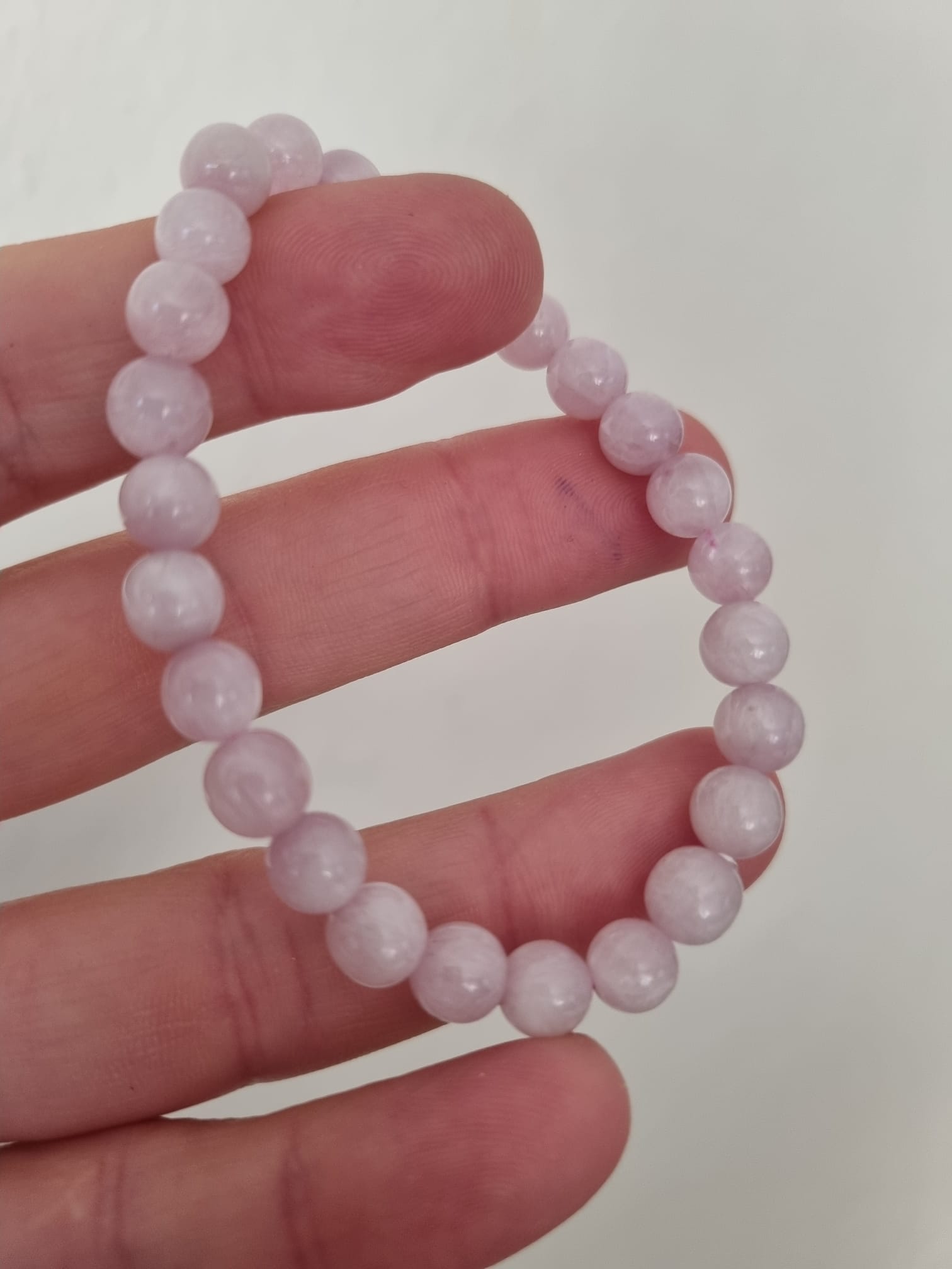Doğal Kunzit Taşı Bileklik – 6-7 mm