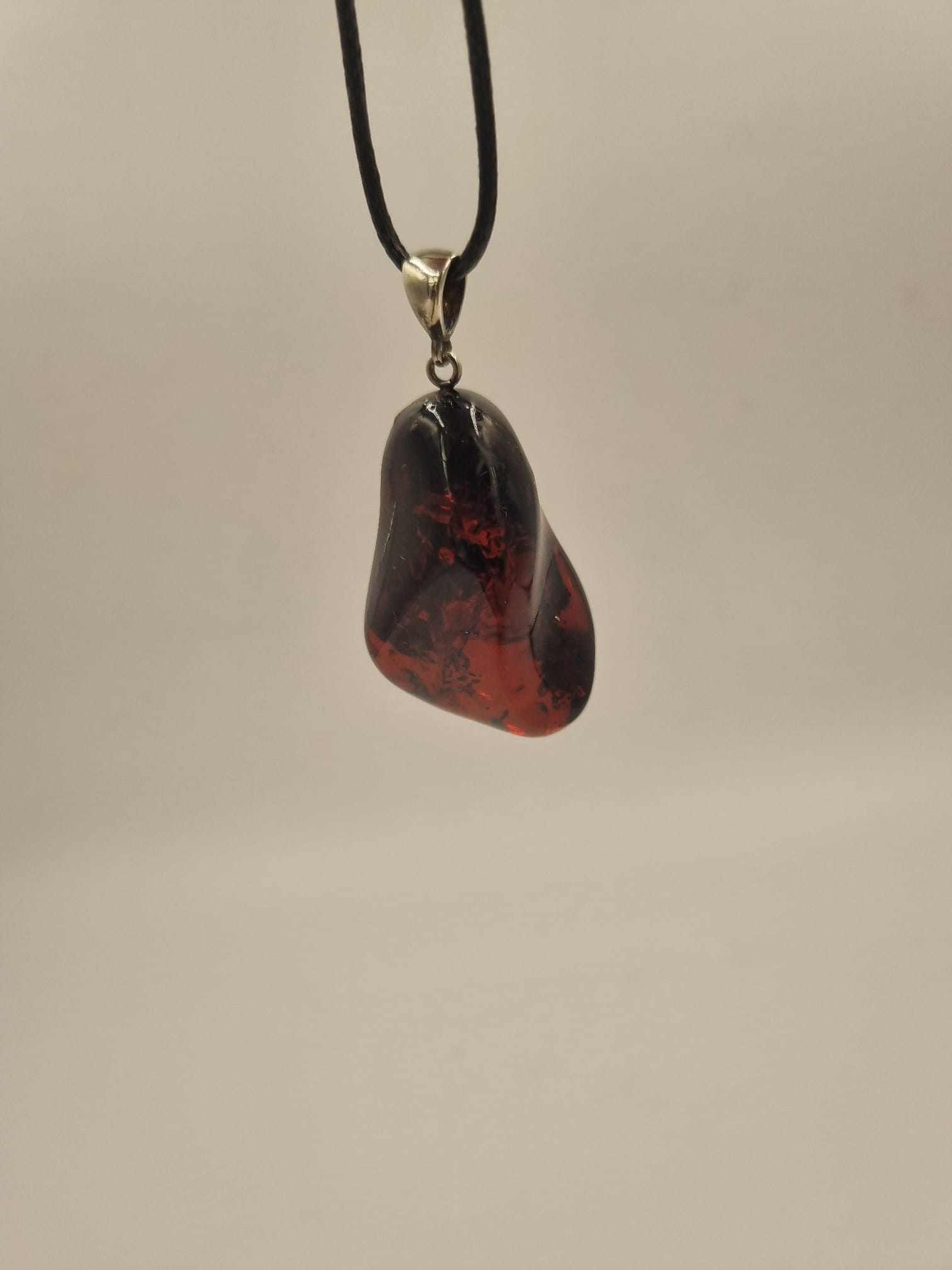 Kehribar Ateş Kolye Ucu