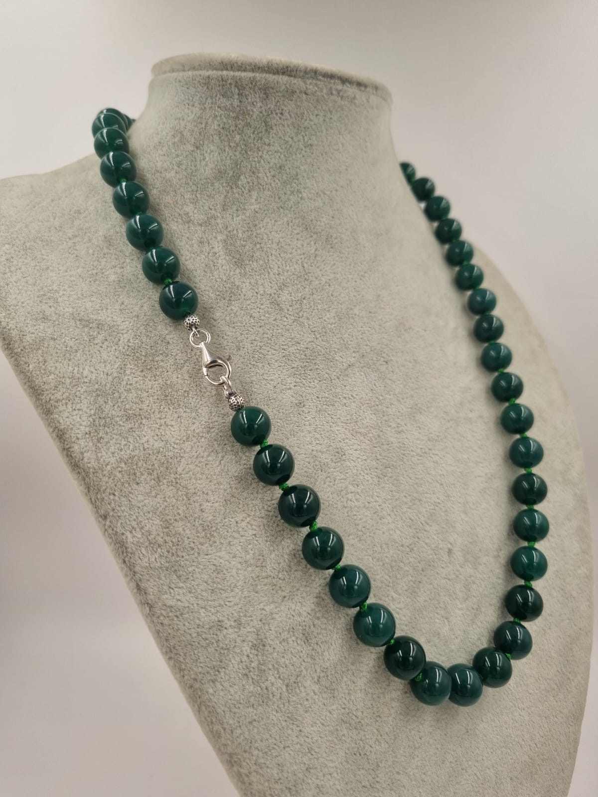 YEŞİL AGATE KOLYE — Doğanın Kalbi, Dengenin Taşı