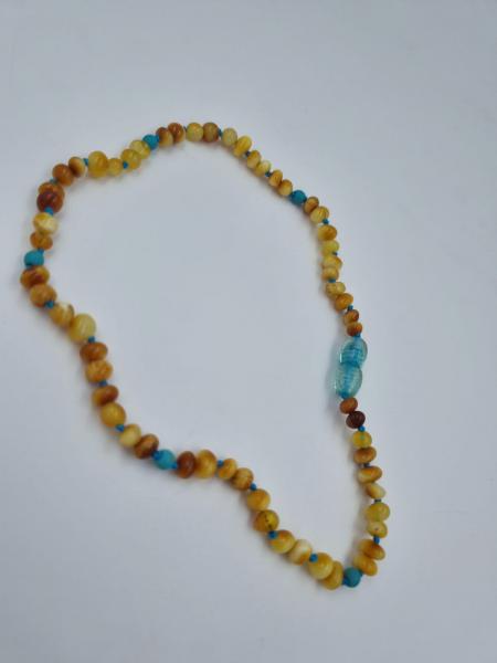 Turkuazlı Kehribar Bebek Kolye 33cm