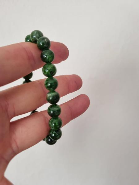 Doğal Diopsit Taşı Bileklik – 8 mm
