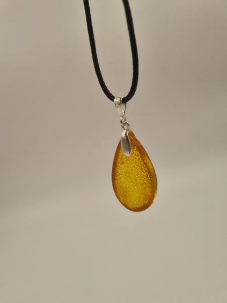 Kehribar Damla Kolye