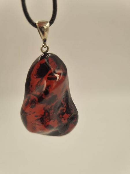 Kehribar Ateş Kolye