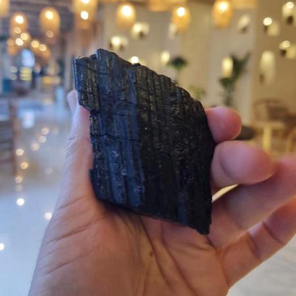 Siyah Turmalin 344gr Ham Taş
